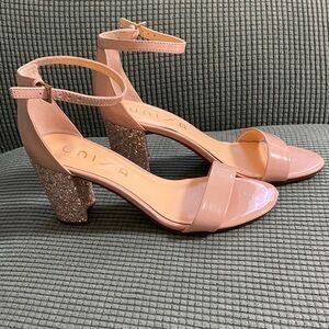 Unisa Blush Glitter Block Heel Sandals Used Size 8 M